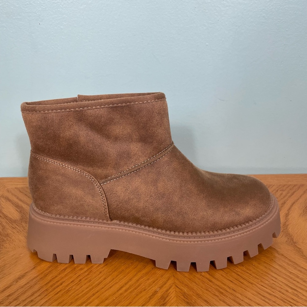 Dolce Vita Lonny Low Boot Tan Size 8.5 NEW